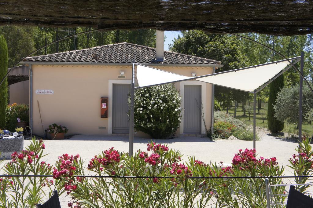 Résidence Les Peupliers Loriol-du-Comtat Exterior foto